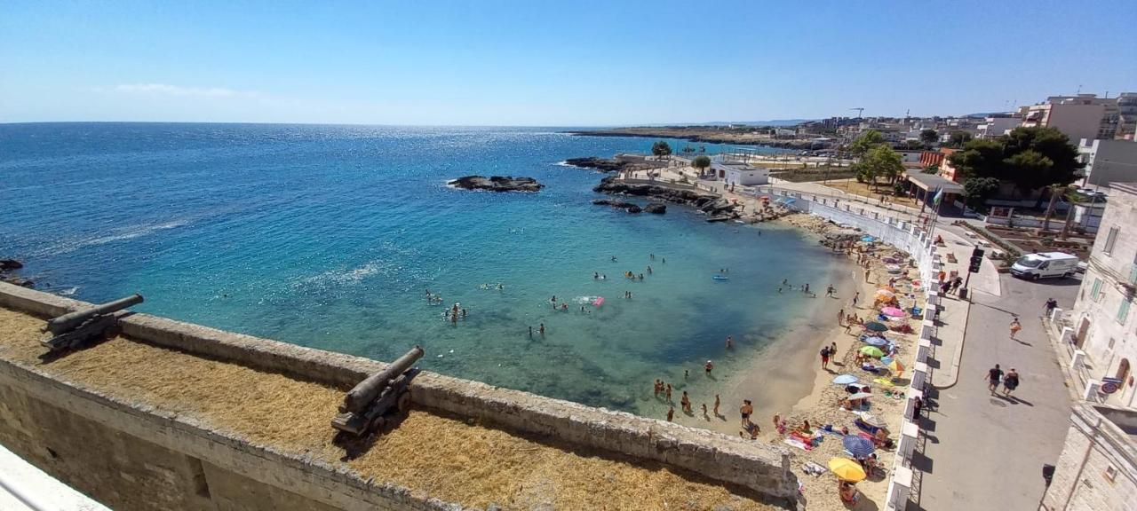 La Casa Di Alessandro Monopoli Bagian luar foto